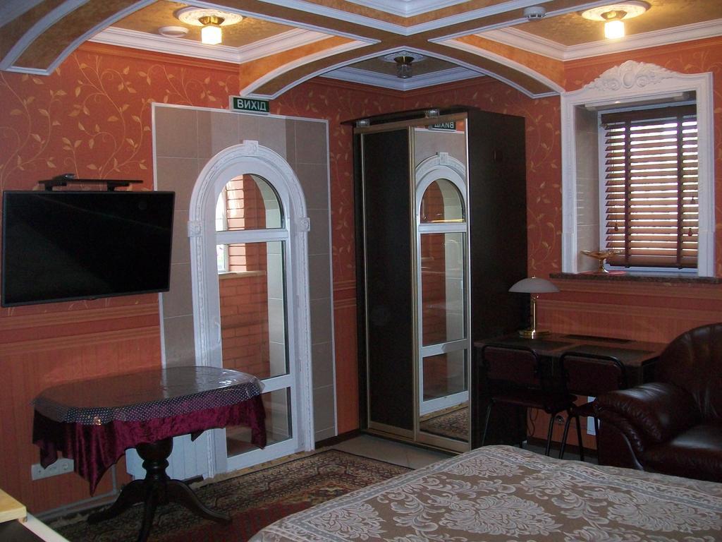 Athome Sumy Bagian luar foto