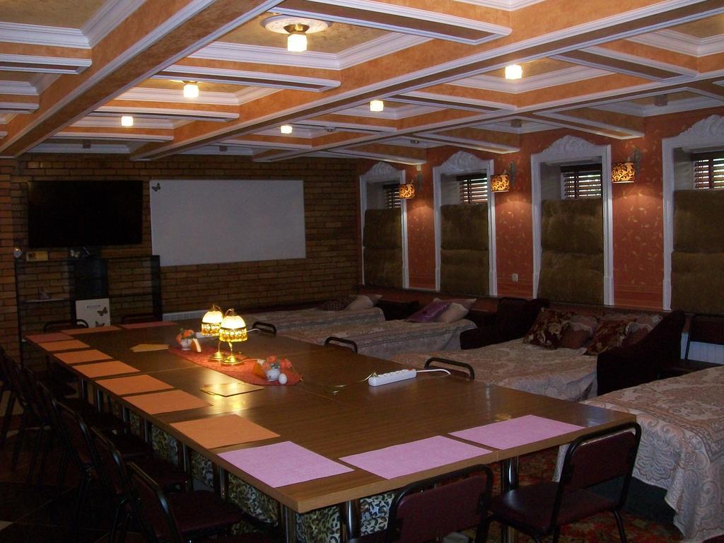 Athome Sumy Bagian luar foto
